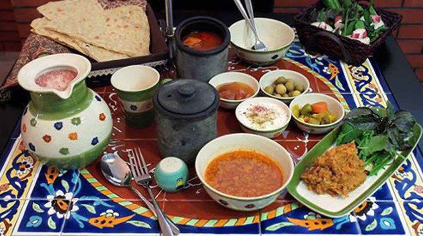 غذاهای سنتی تبریز؛ کوکوی تره، آش گوشواره یا خورشت هویج؟