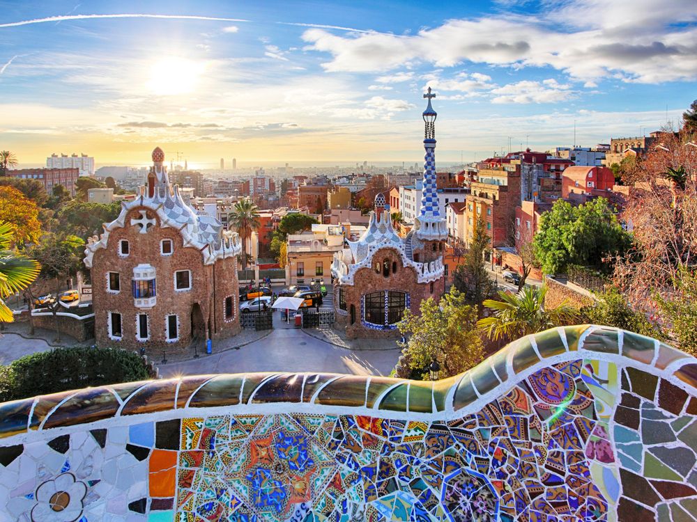 دلایل سفر به اسپانیا؛ فراتر از فوتبال تا فلامنکو