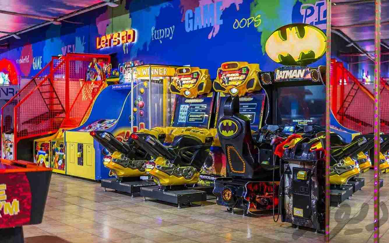 شهربازی دریاچه زریوار مریوان