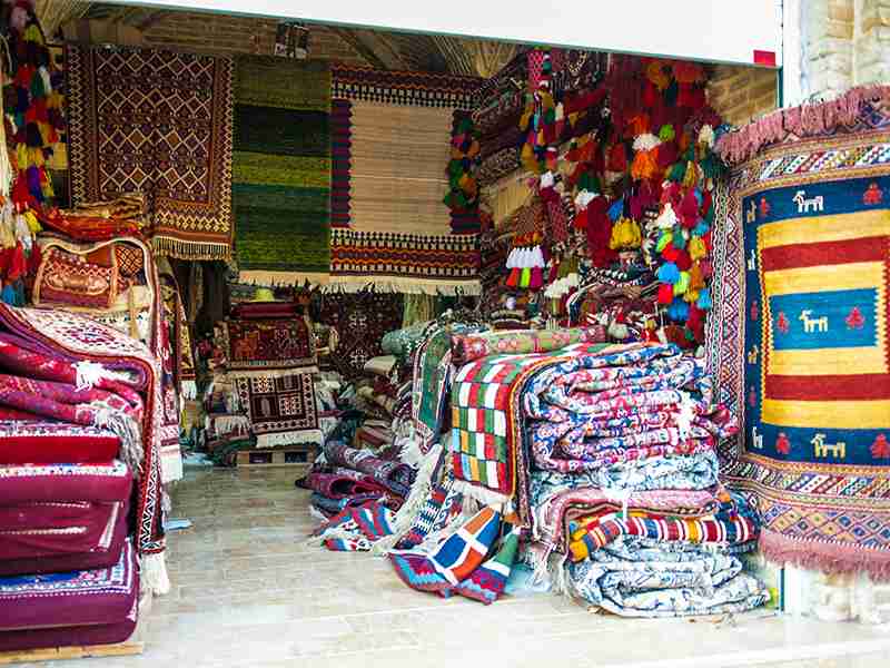 سوغات کرمانشاه؛ از نان برنجی تا گیوه!