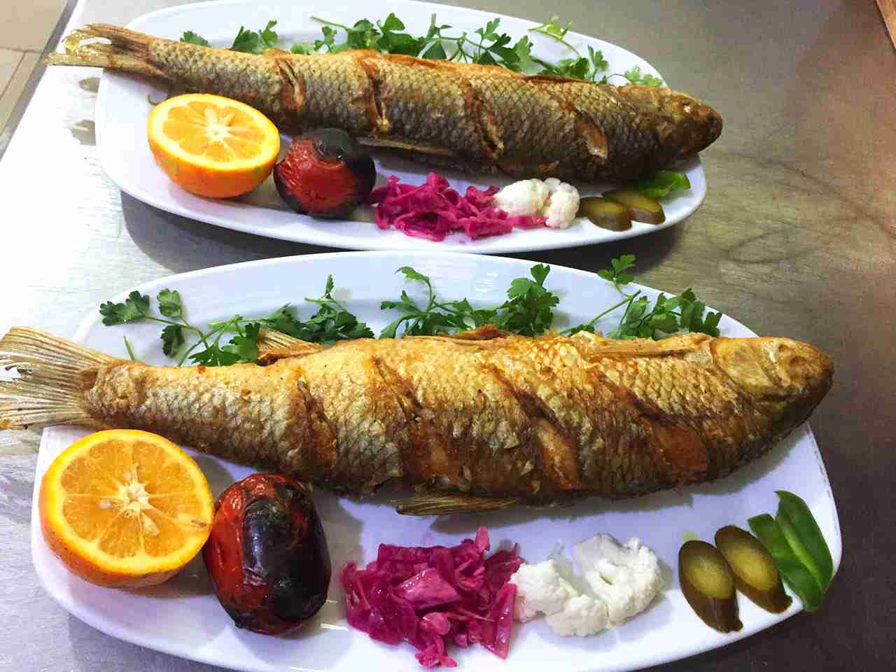 آقای ماهیچه؛ از بهترین رستوران های بابلسر