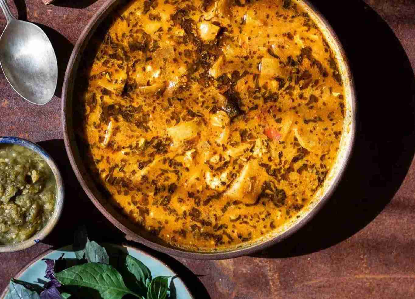 اشکنه قوروت از غذاهای سنتی مشهد