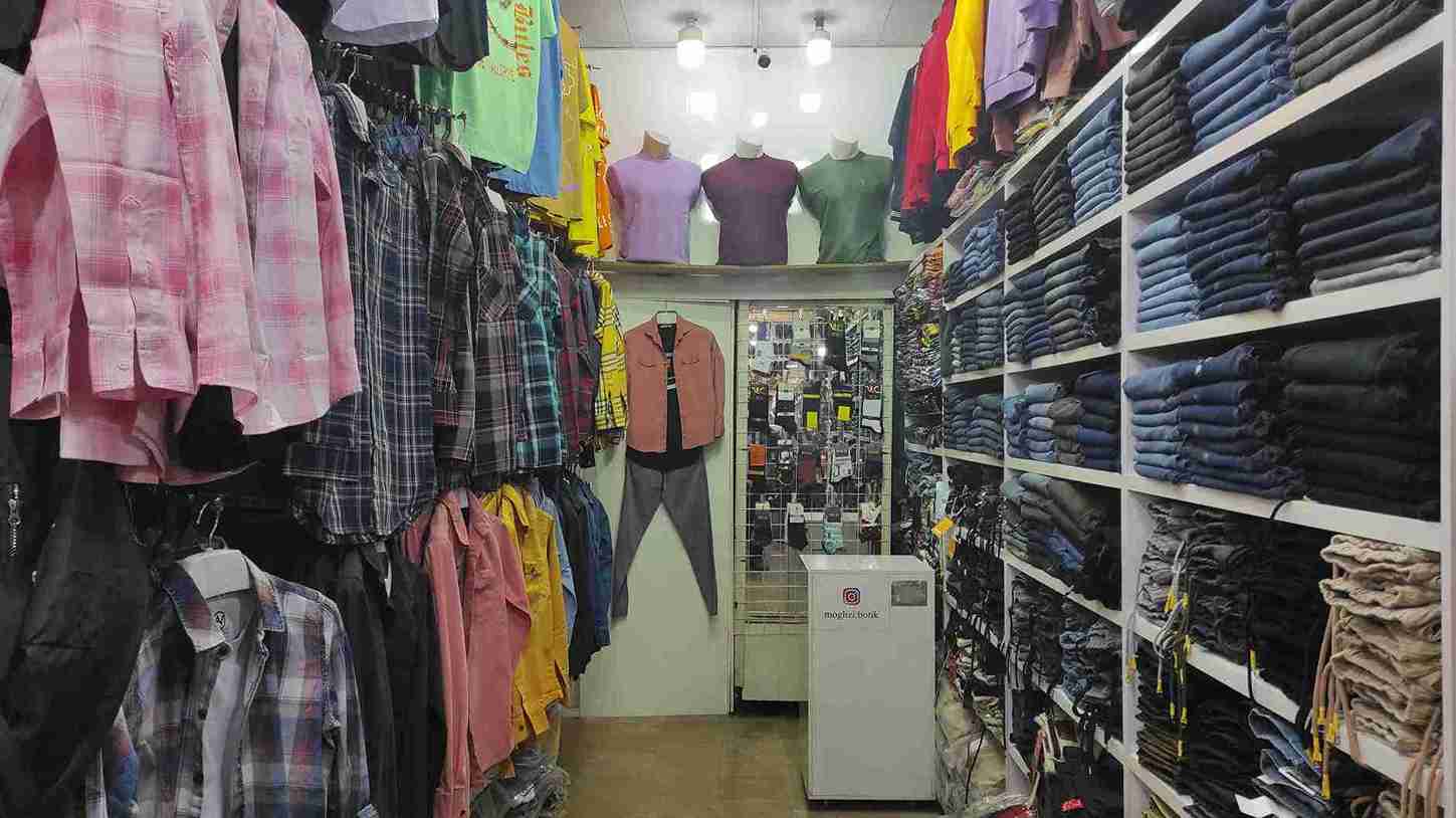 مرکز خرید جزیره مجنون؛ از بهترین مراکز خرید لاهیجان