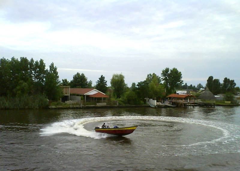  تالاب بندر انزلی