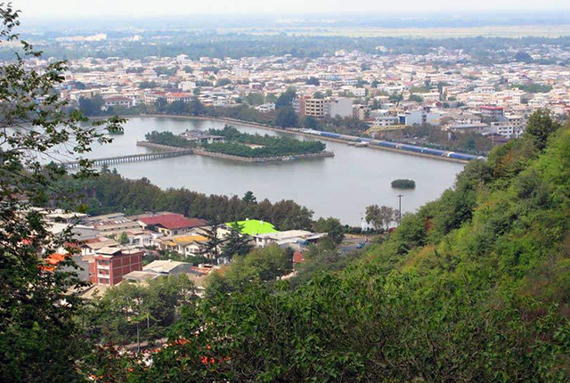 استخر لاهیجان؛ رویایی که در بیداری می بینید!