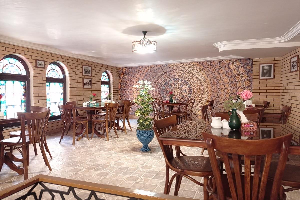 مهمانسرا ایده‌آل اردبیل