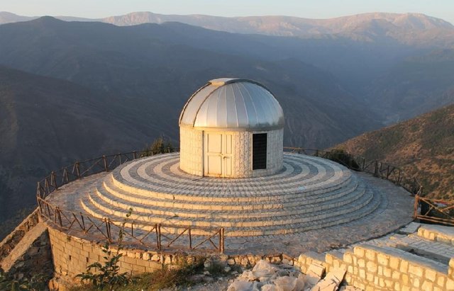 رصدخانه همدان