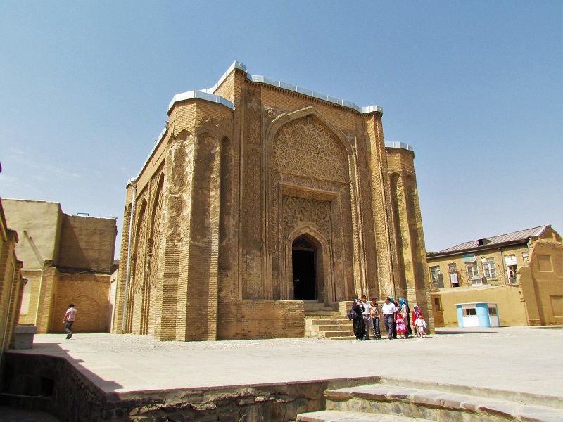 گنبد علویان همدان