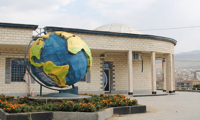 رصدخانه همدان؛ اگر از عاشقان آسمان، ستاره و ماه هستید!