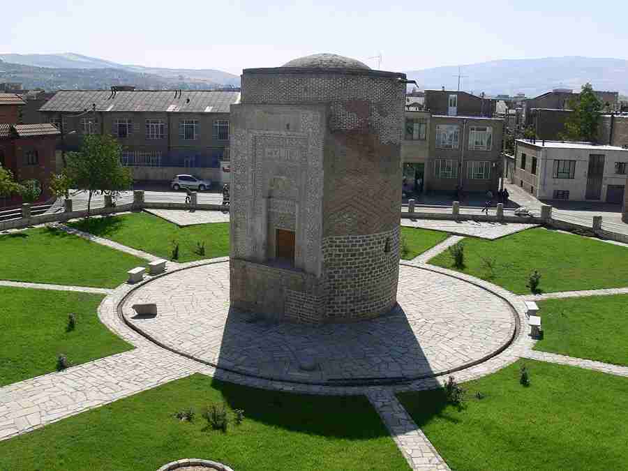 سه گنبد ارومیه