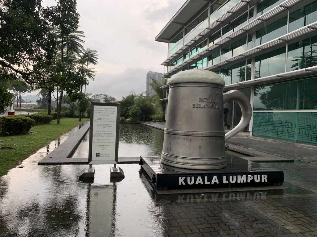 غارهای باتو کوالالامپور