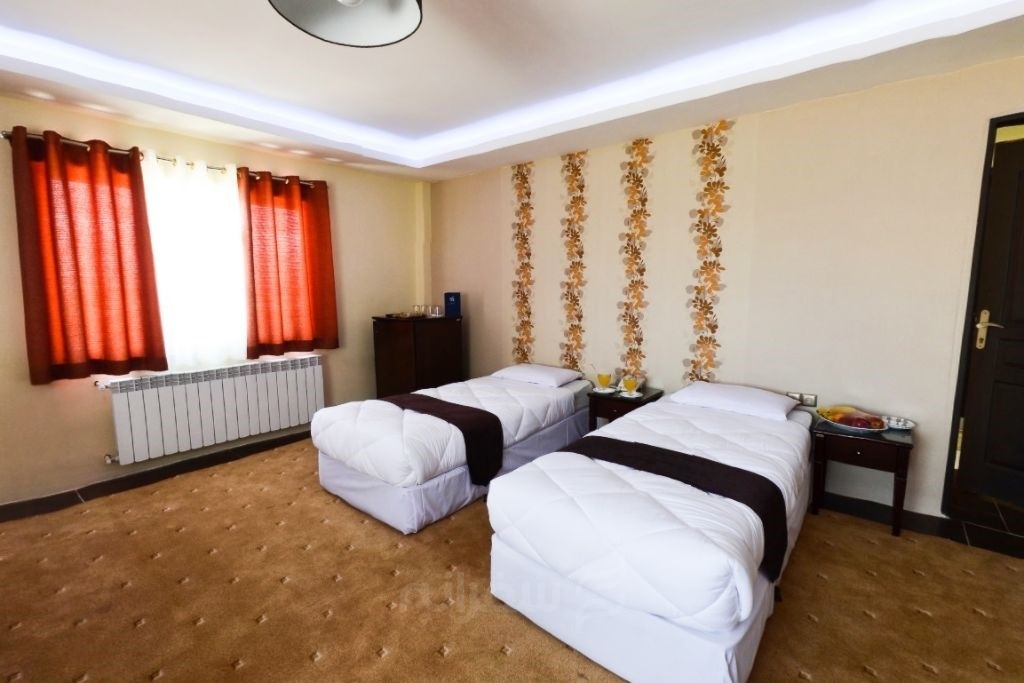 راهنمای سفر به سنندج؛ هتل هدایت