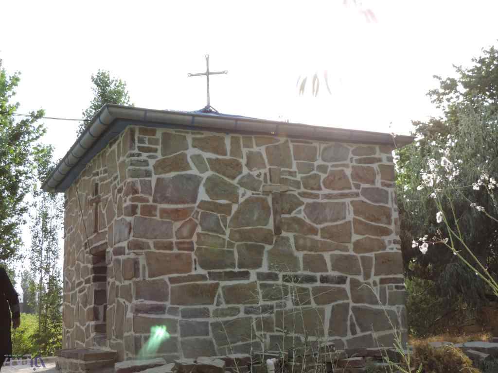 دریاچه دالامپر و کلیسای مریم مقدس