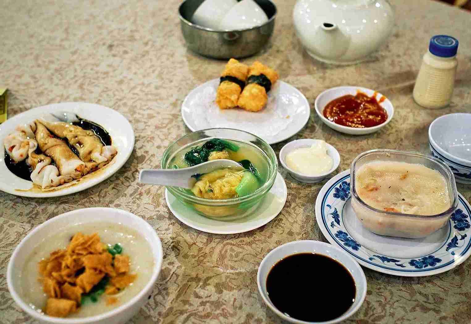 Red star restaurant  از رستوران های چینی سنگاپور