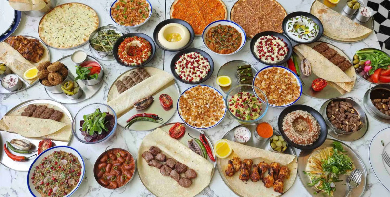 رستوران ام شریف کافه دبی (Em Sherif Café)