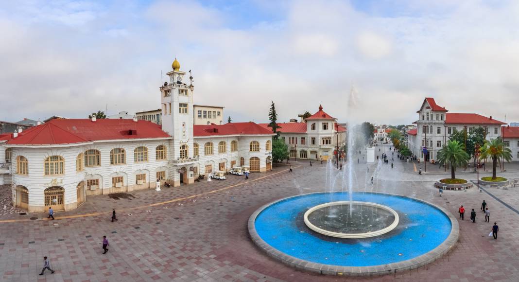 میدان شهرداری رشت