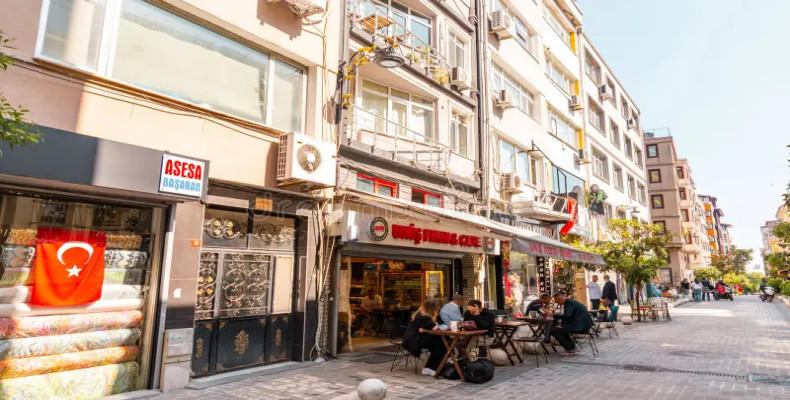 راهنمای سفر به استانبول و غذاخوردن در شیشلی 