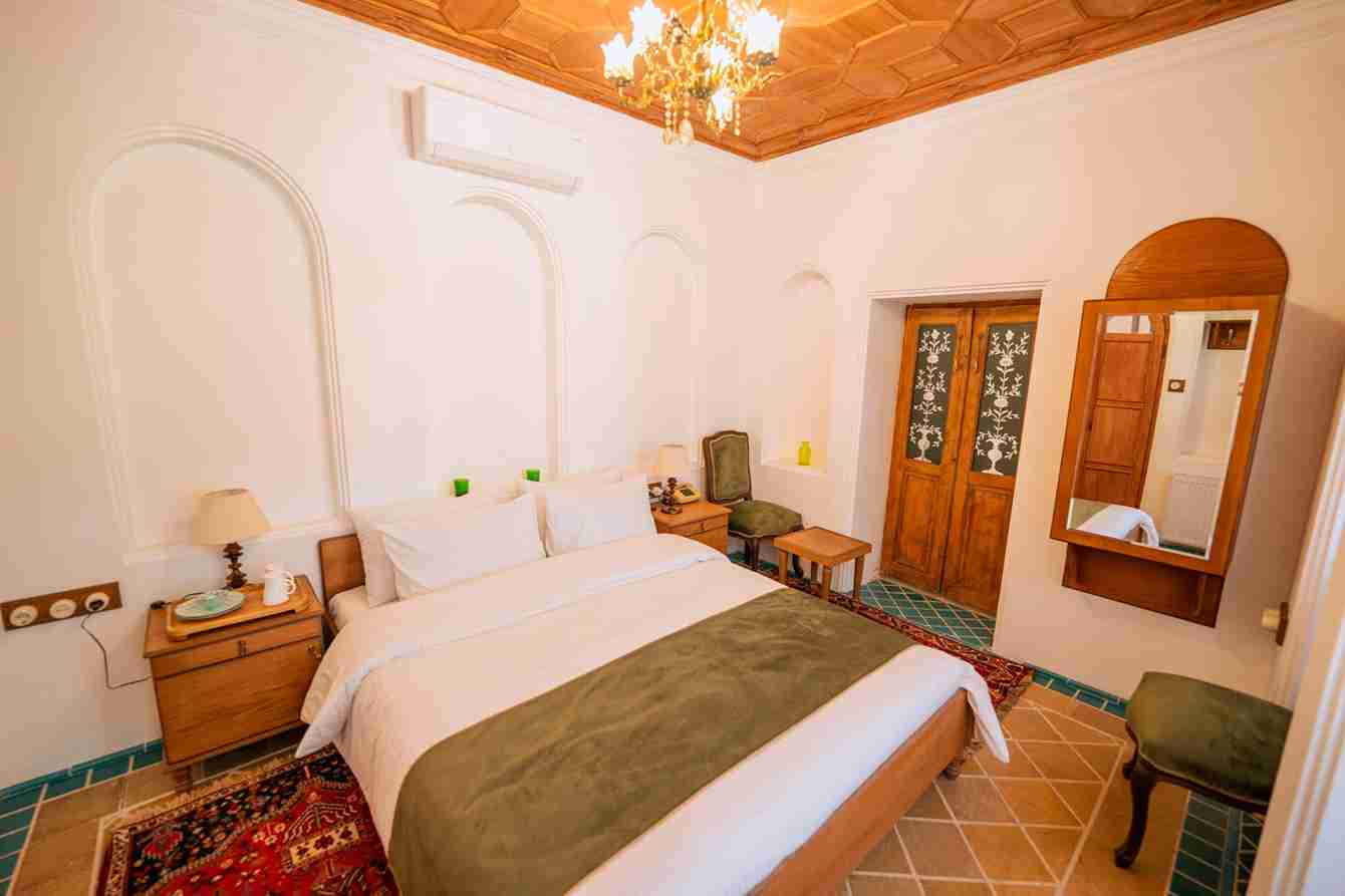 اقامتگاه سنتی سرای مهربانو شیراز