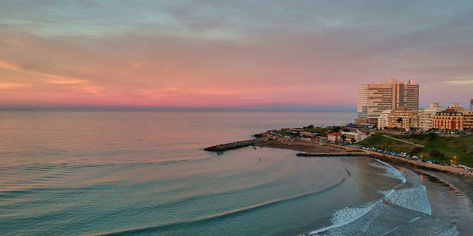 بهترین سواحل آرژانتین؛ از پلایا بریستول معروف تا کاریلو