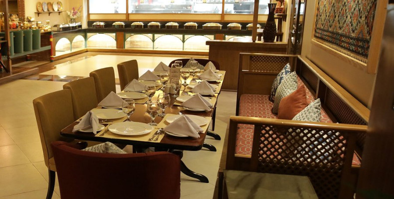 بازار ادویه؛ از رستوران های ارزان لاهور