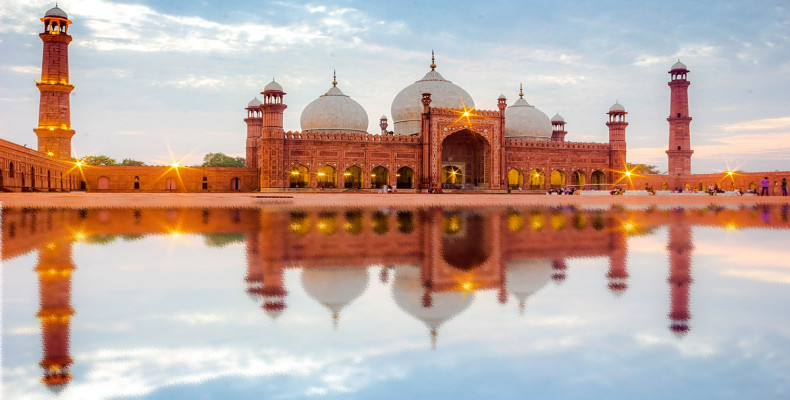 مسجد پادشاهی