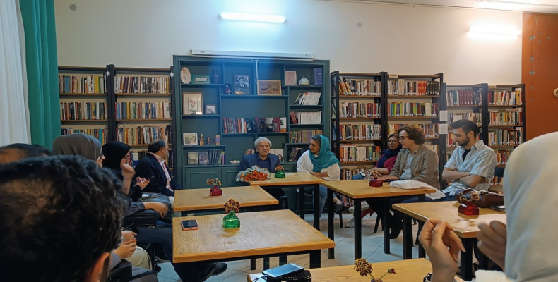 کافه کتاب خانه تجربه