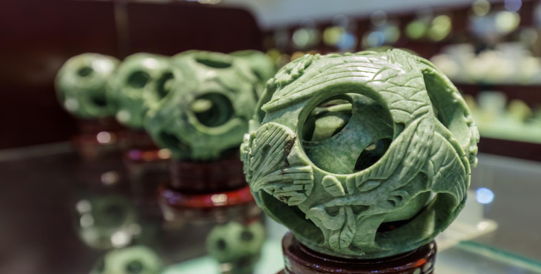 سوغاتی‌هایی از کاخ شاهنشاهی