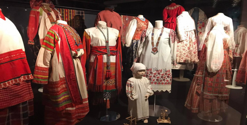 لباس سنتی روسی