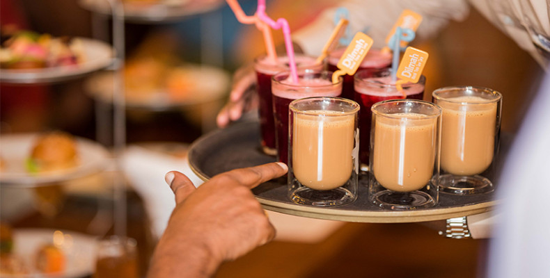 چای و تجربه غذاهای محلی