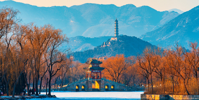 کاخ تابستانی