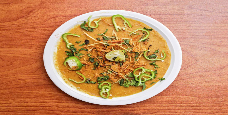 کوزی حلیم؛ از غذاهای خیابانی لاهور