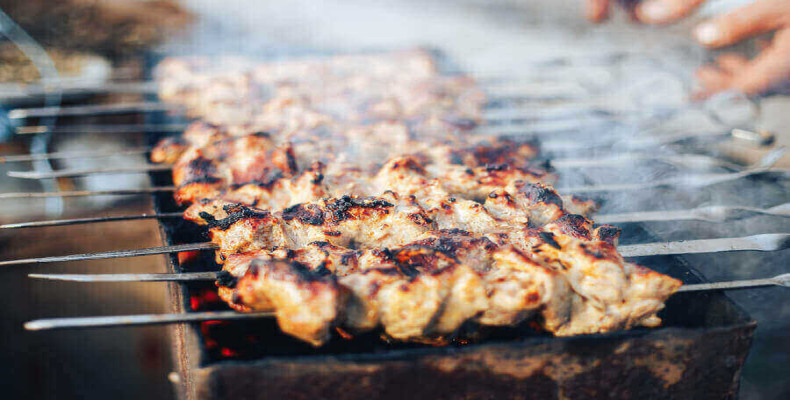 معرفی 10 تا از بهترین غذاهای خیابانی مسکو | این فهرست شگفتانگیز را در سفرتان فراموش نکنید