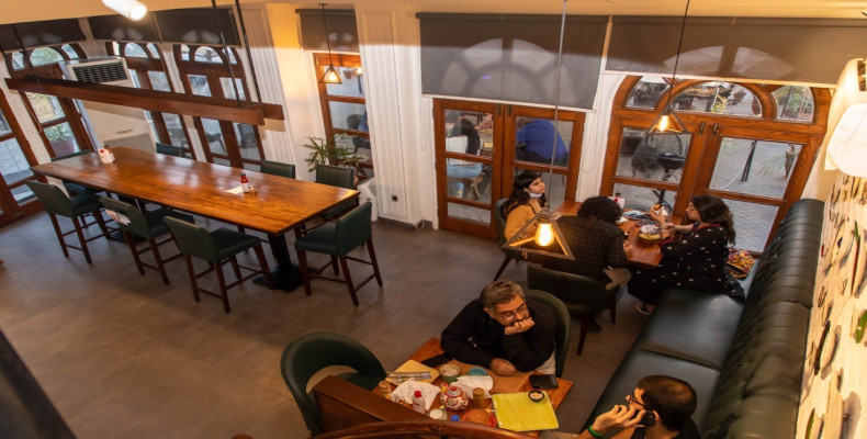 آشپزخانه کوچک رینا