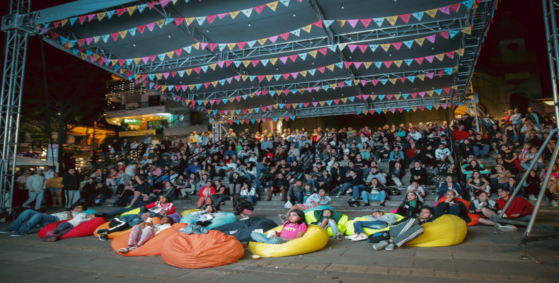 تأثیر جشنواره‌ها