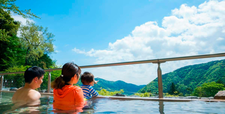 چشمه ‌های آب گرم هاكونه ژاپن