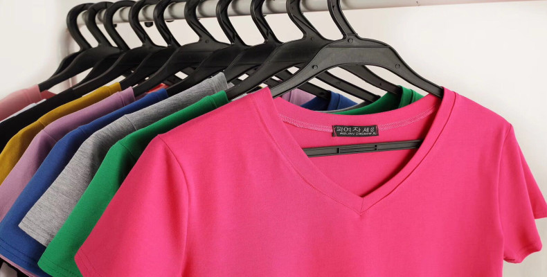 تیشرت‌های بی‌کیفیت یکی از سوغاتی های شنزن