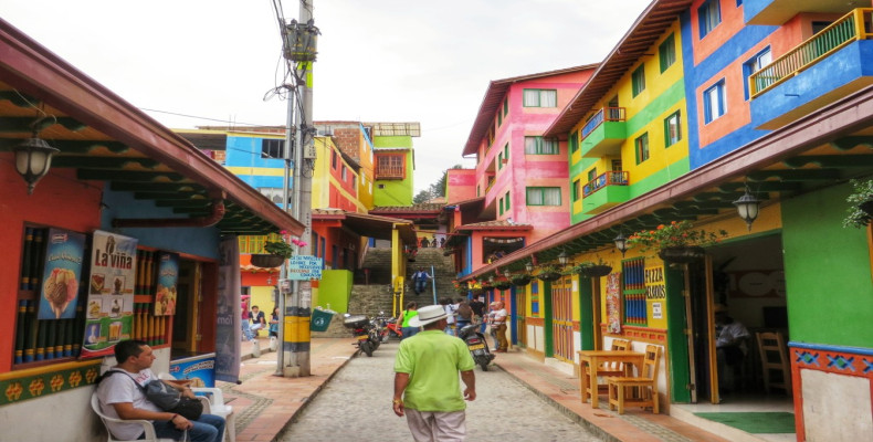 دلایل سفر به مدلین کلمبیا