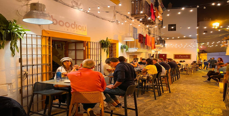 رستوران Boodiou