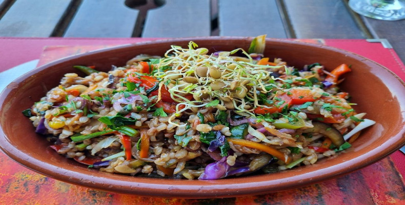 بهترین رستوران های ال کالافاته؛ رستوران Pura Vida