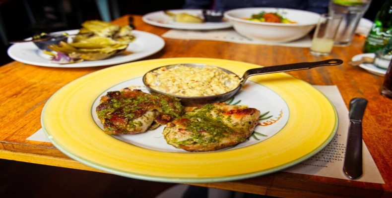 رستوران Zarzamora