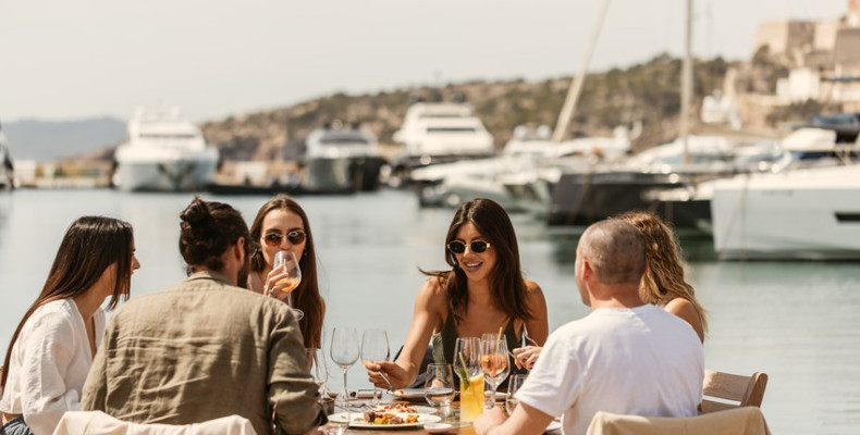 ایبیزا یا مایورکا