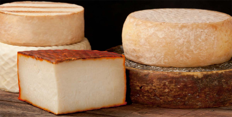 غذاهای سنتی از بهترین سوغاتی های ایبیزا