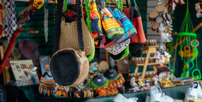 محصولات مختلف برای سوغاتی