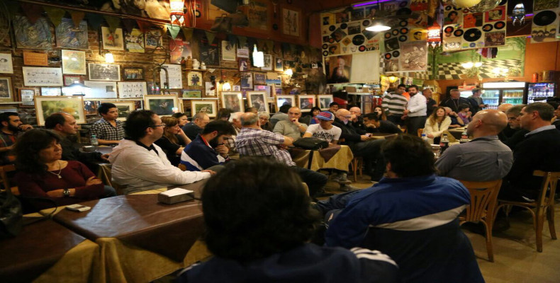 کافه لوس گلوریا (Café Las Glorias)