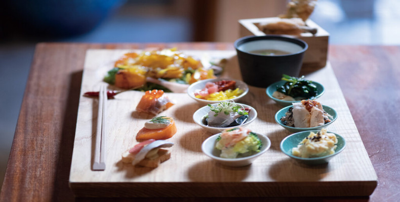 رستوران Ashioto؛ غذاهای محلی مدرن