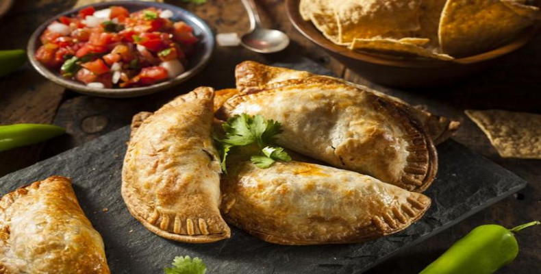  Empanadas de Gloriaرستورانی برای یک وعده سریع و اقتصادی