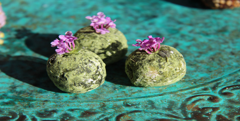 خوراکی‌های Ibiza love balls