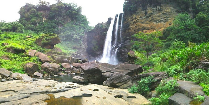 آبشار لاکساپانا