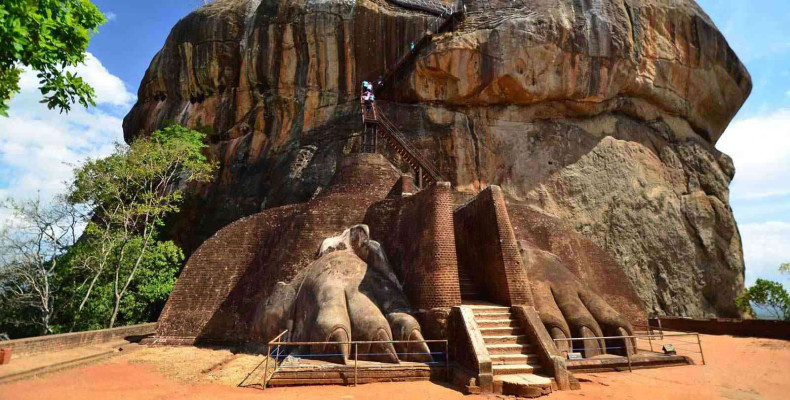 شهر باستانی سیگیریا 