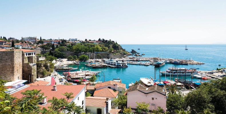 نوامبر (آبان - آذر)